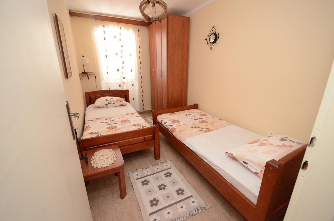 Apartamento Stone House Dragutinovic Kotor Exterior foto