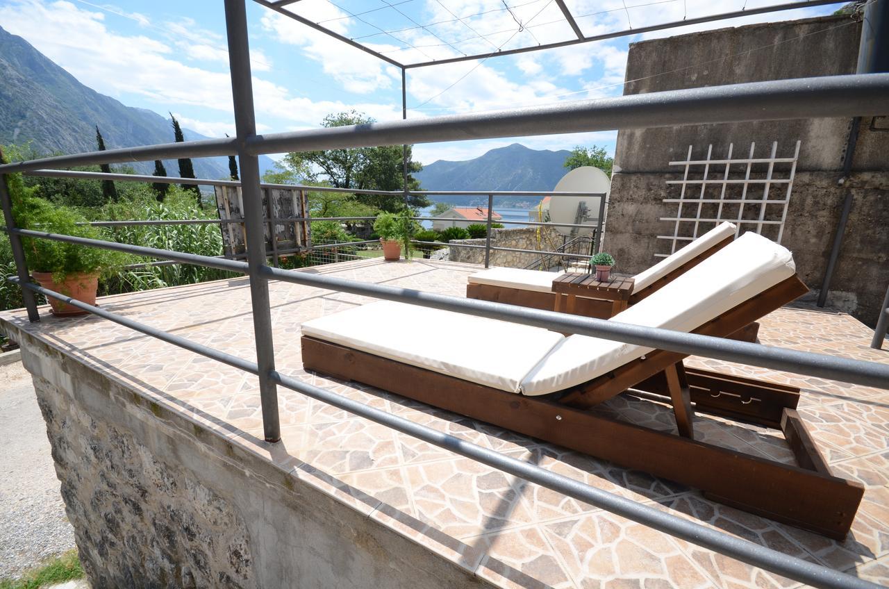 Apartamento Stone House Dragutinovic Kotor Exterior foto